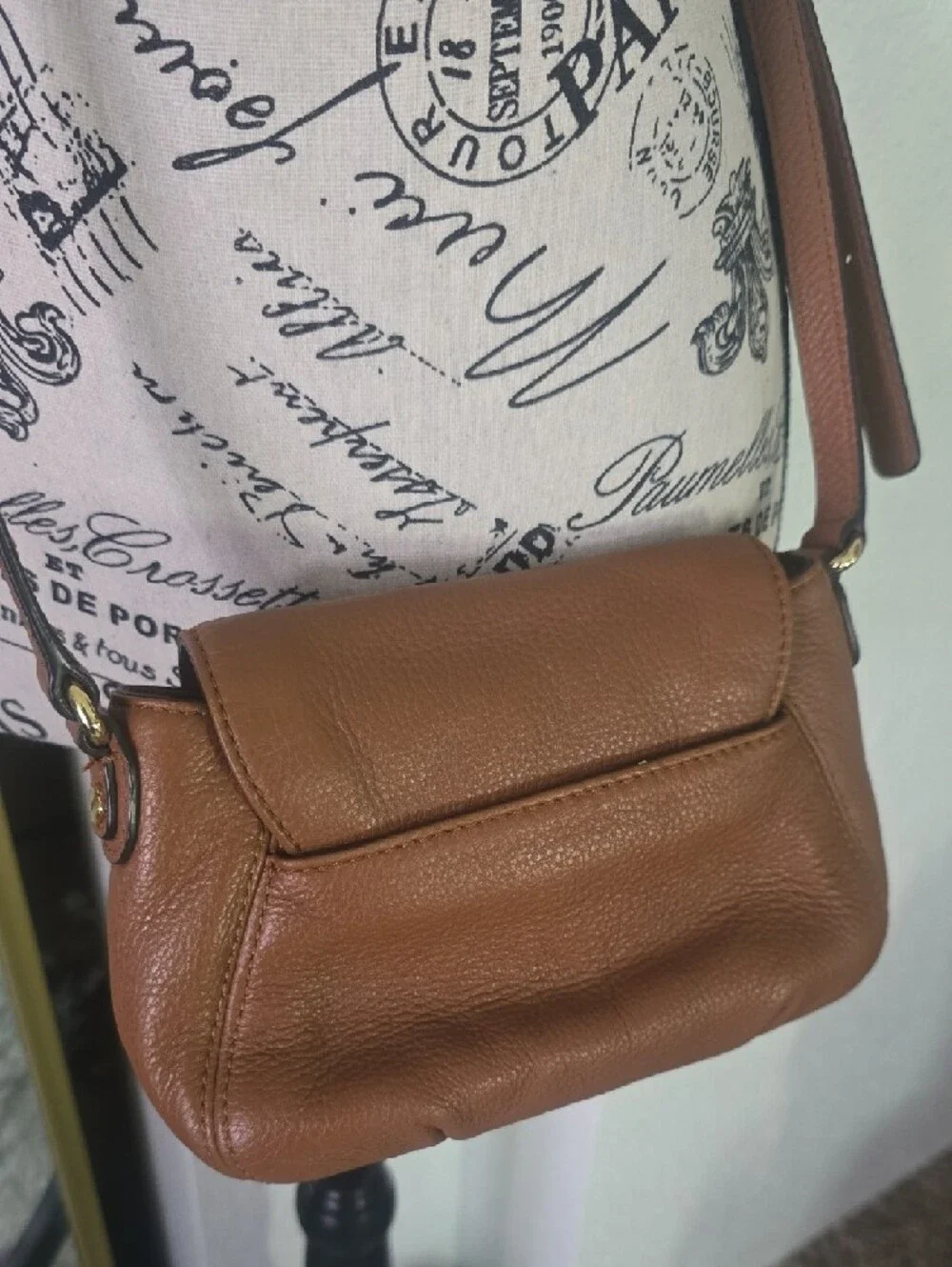 Micheal Kors Brown Pebbled Leather Small Crossbody W/ Gold Hardware (EUC)✨️ - Picture 13 of 13
